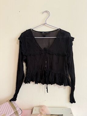Zara Black Long-Sleeve Button-Front Ruffled Blouse